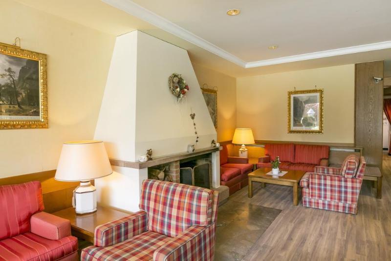 Dominik Alpine City Wellness Hotel - Adults Only 布列瑟农 外观 照片