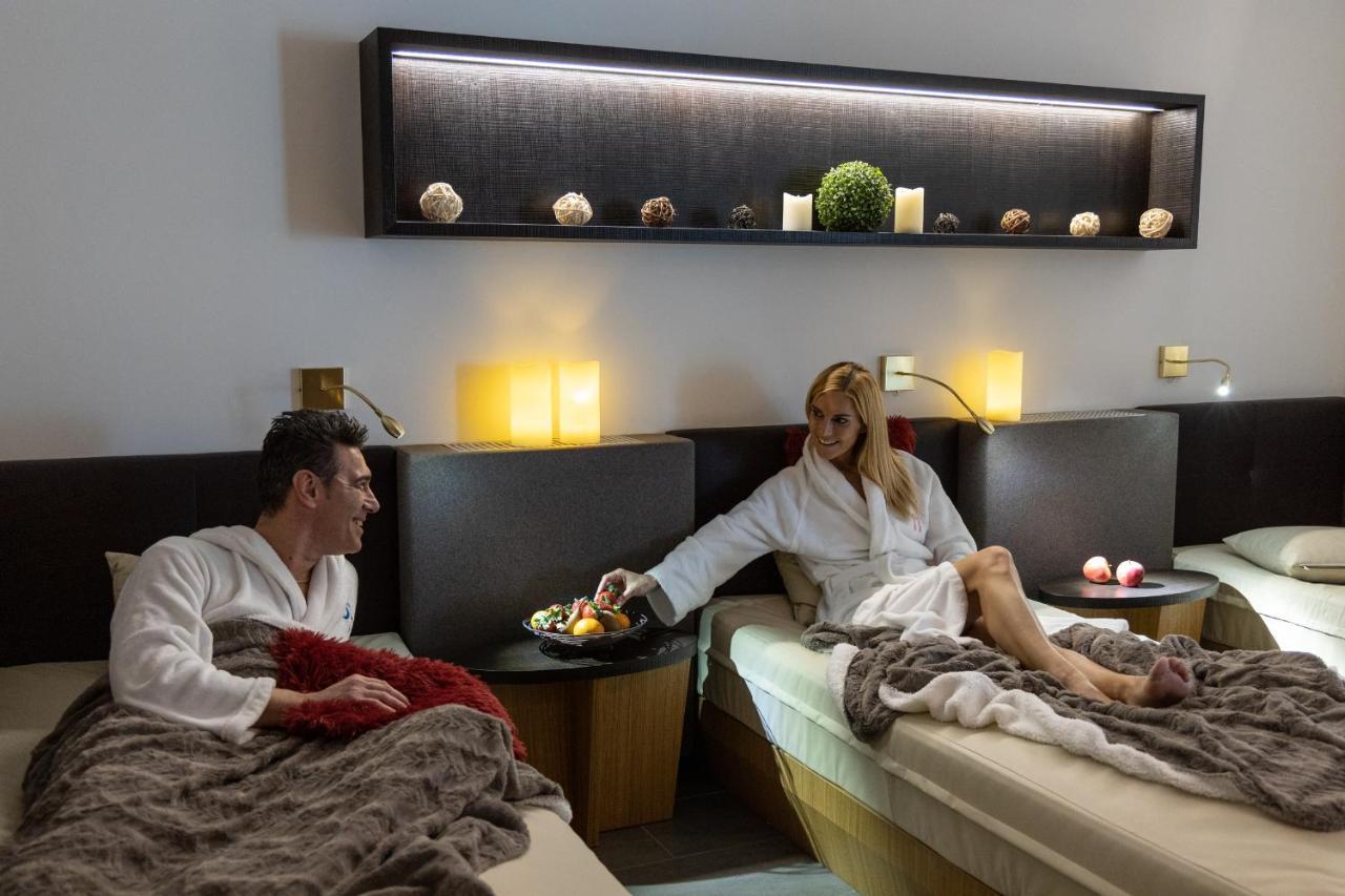 Dominik Alpine City Wellness Hotel - Adults Only 布列瑟农 外观 照片